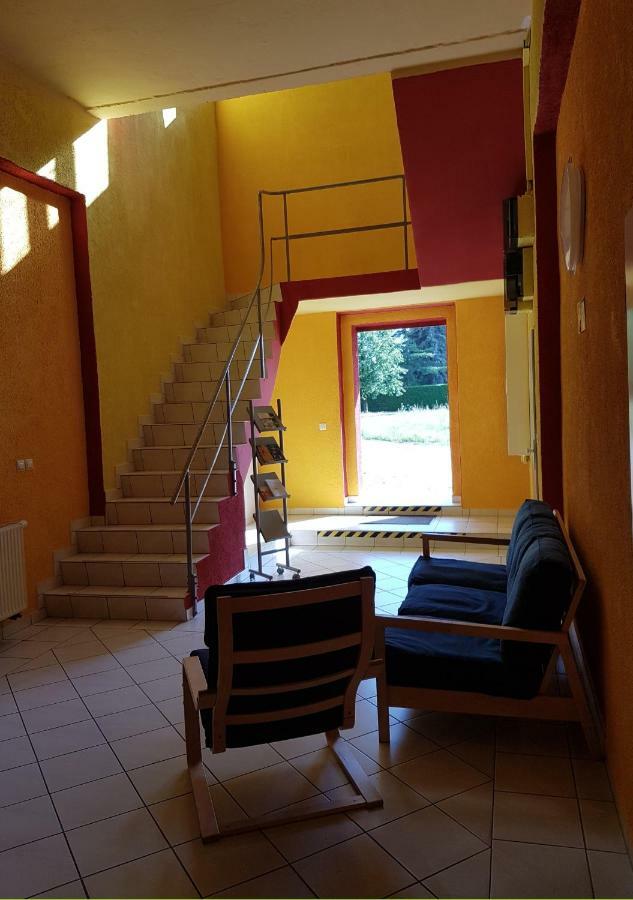 קאמנץ Hostel Jo-Si מראה חיצוני תמונה