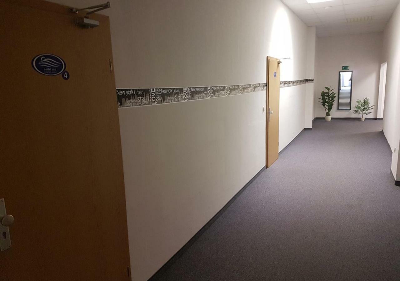 קאמנץ Hostel Jo-Si מראה חיצוני תמונה